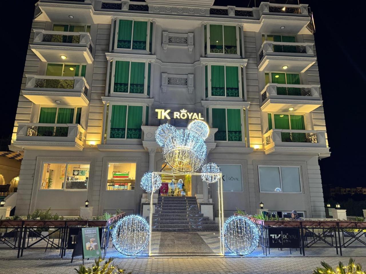 Tk Royal & Spa Gurdaka Kültér fotó