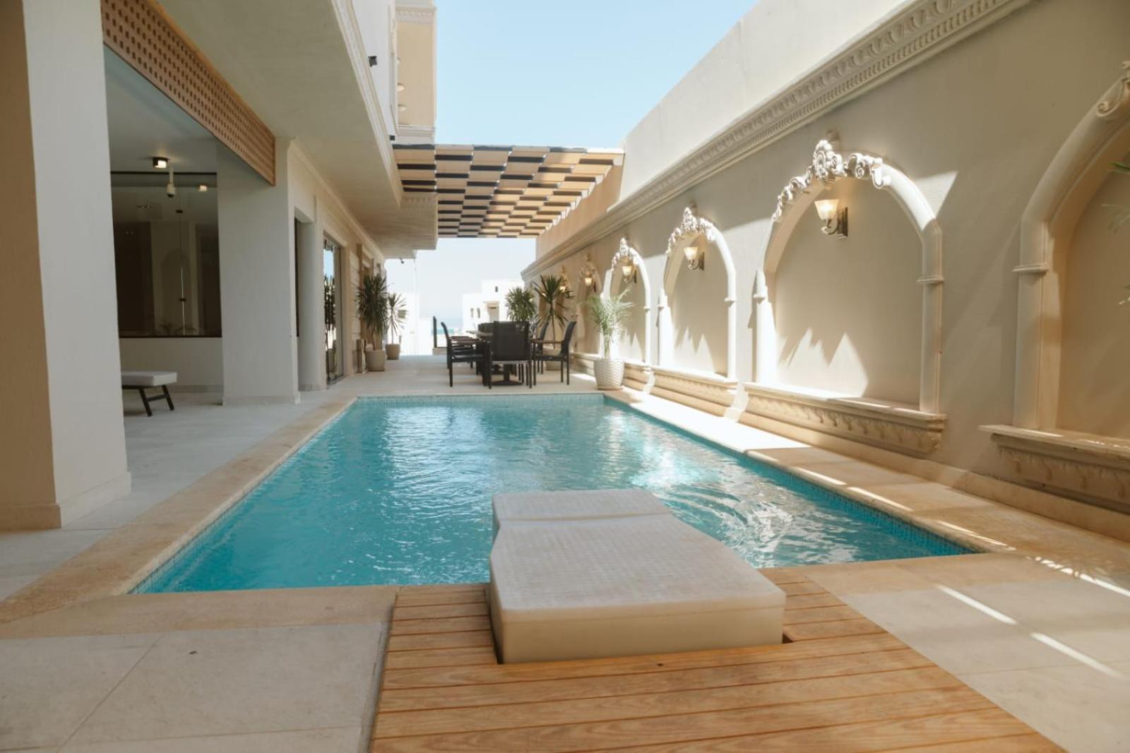 Tk Royal & Spa Gurdaka Kültér fotó